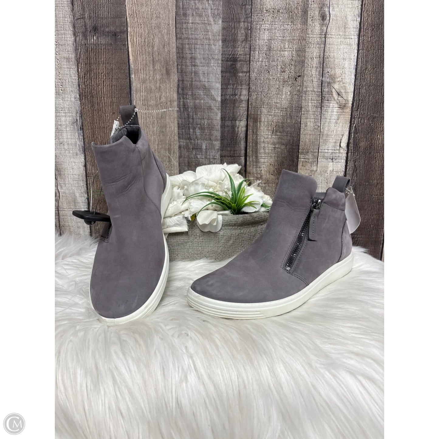 Shoes Sneakers By Ecco In Grey, Size: 8
