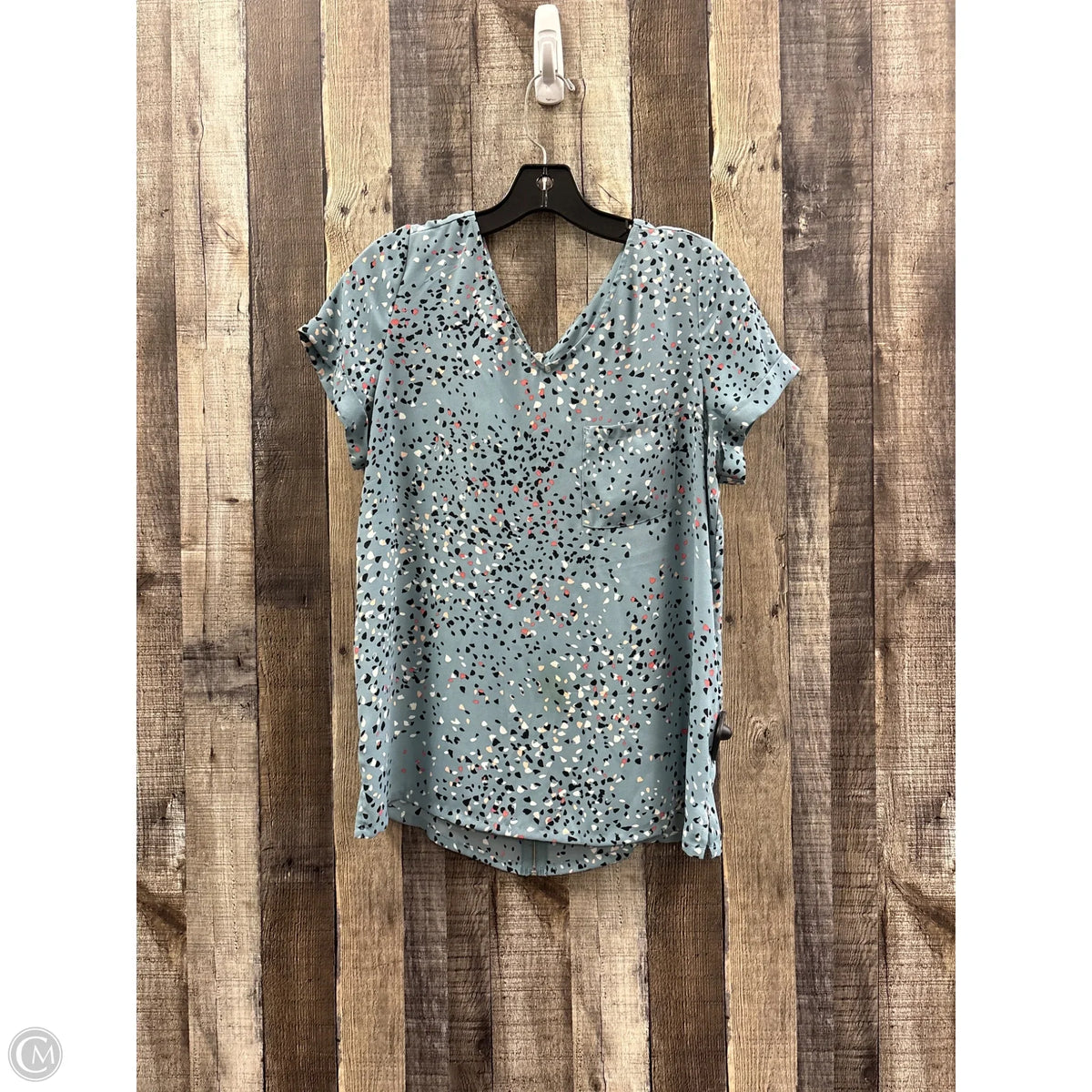 Top Short Sleeve By Maurices In Blue, Size: M