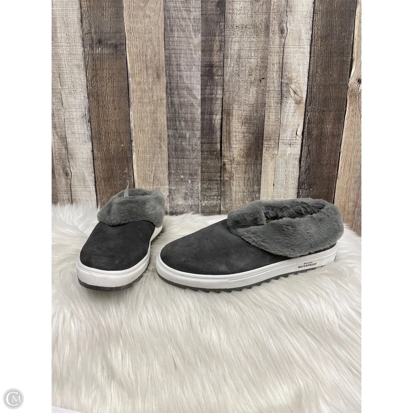 Shoes Flats By Blondo In Grey, Size: 8