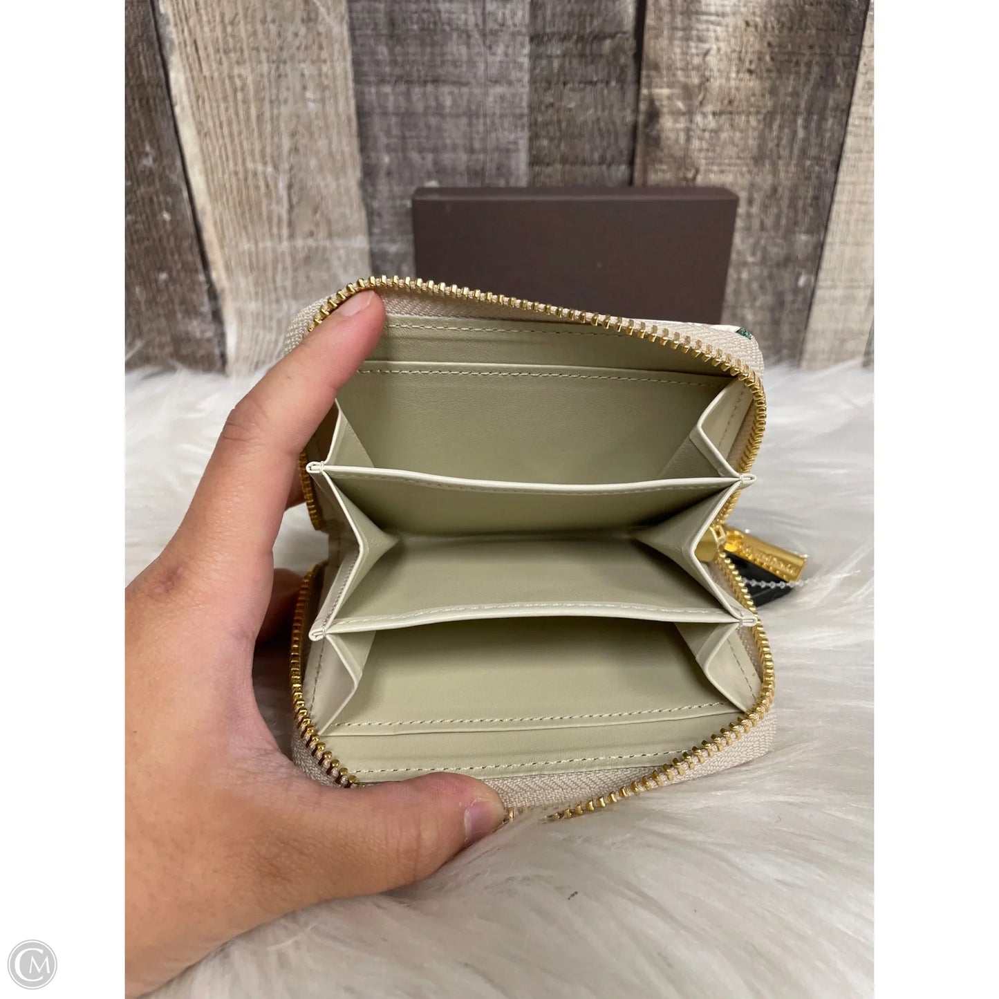 Wallet By Clothes Mentor, Size: Small