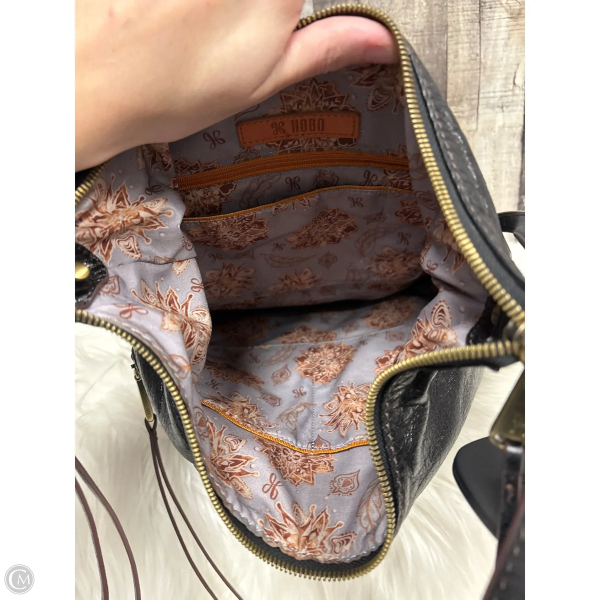 Handbag By Hobo Intl, Size: Medium
