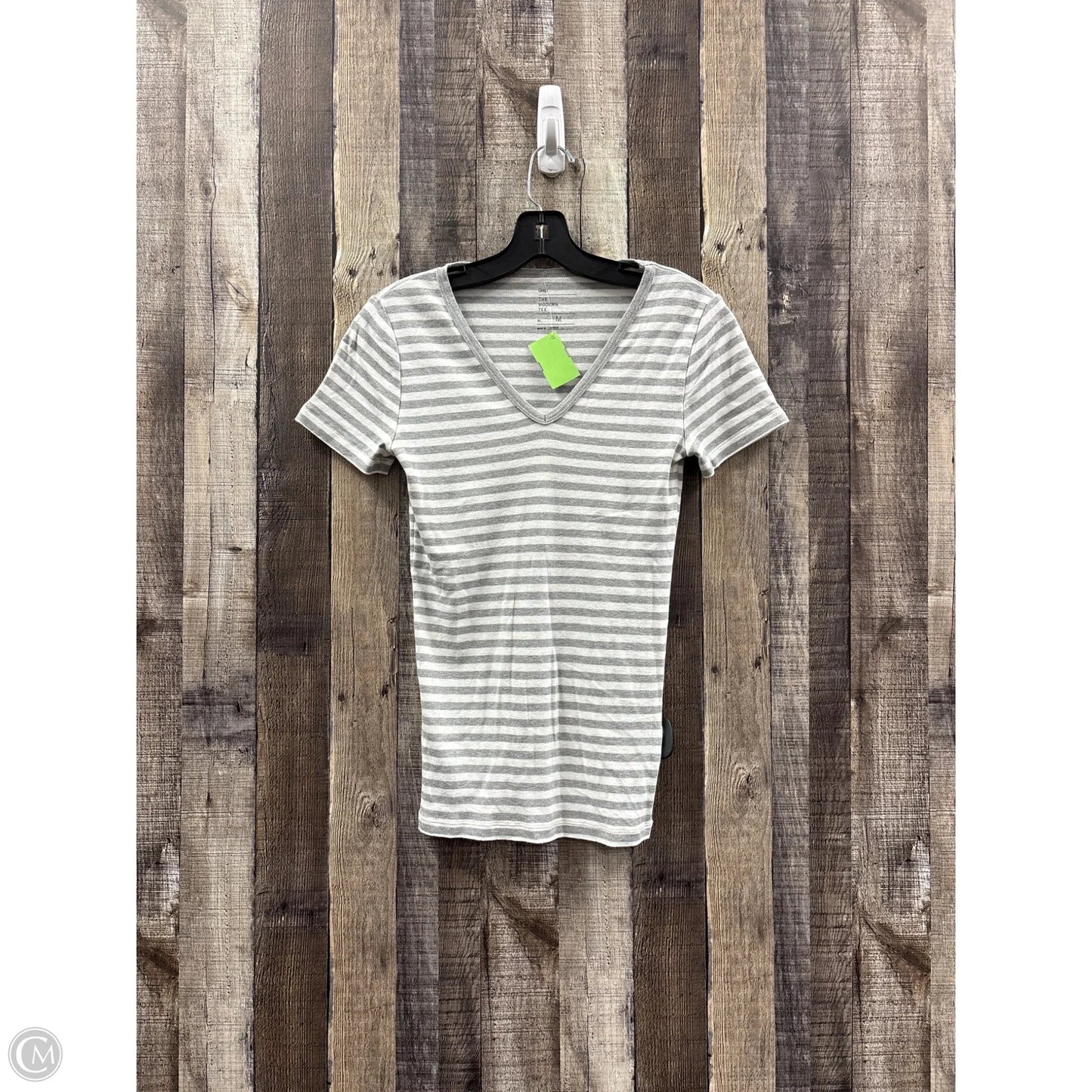 Top Short Sleeve Basic By Gap In Grey, Size: M