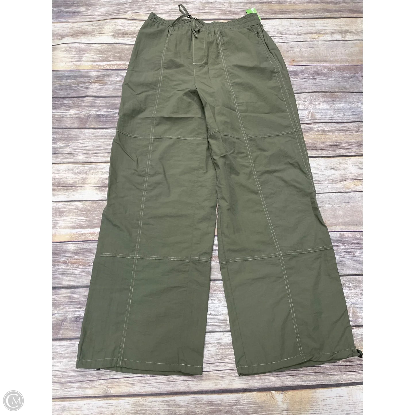 Pants Cargo & Utility By New In In Green, Size: L