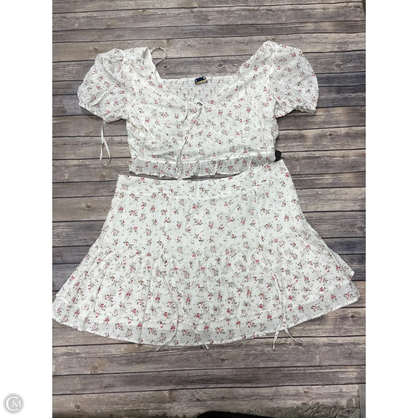 Skirt Set 2pc By Arula In White, Size: 1x