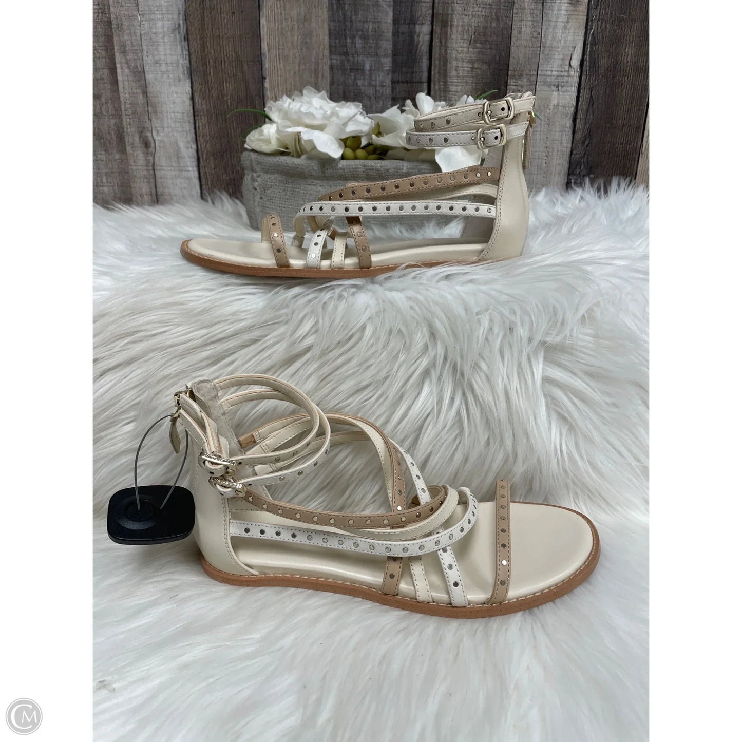 Sandals Flats By Vince Camuto In Multi-colored, Size: 8