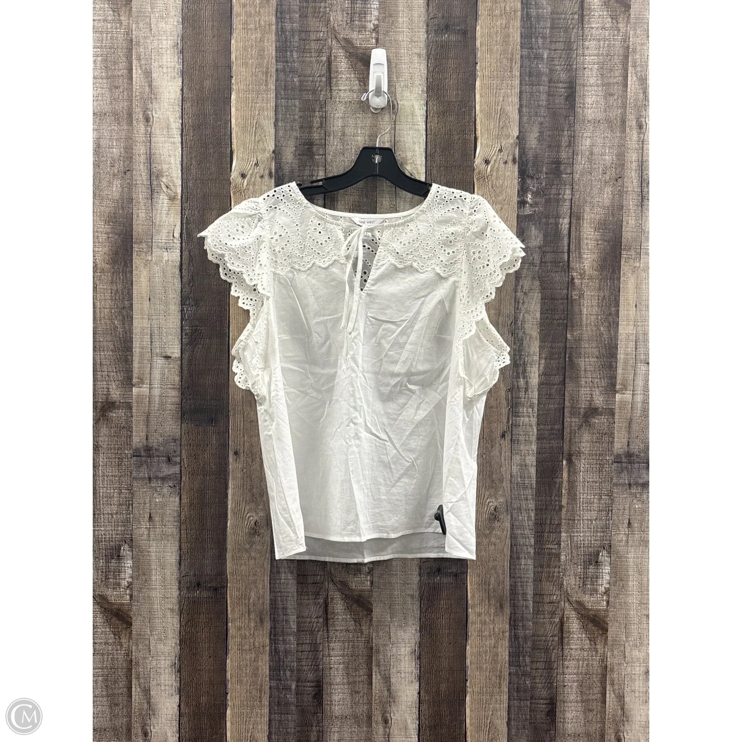 Top Short Sleeve By Nine West In White, Size: L