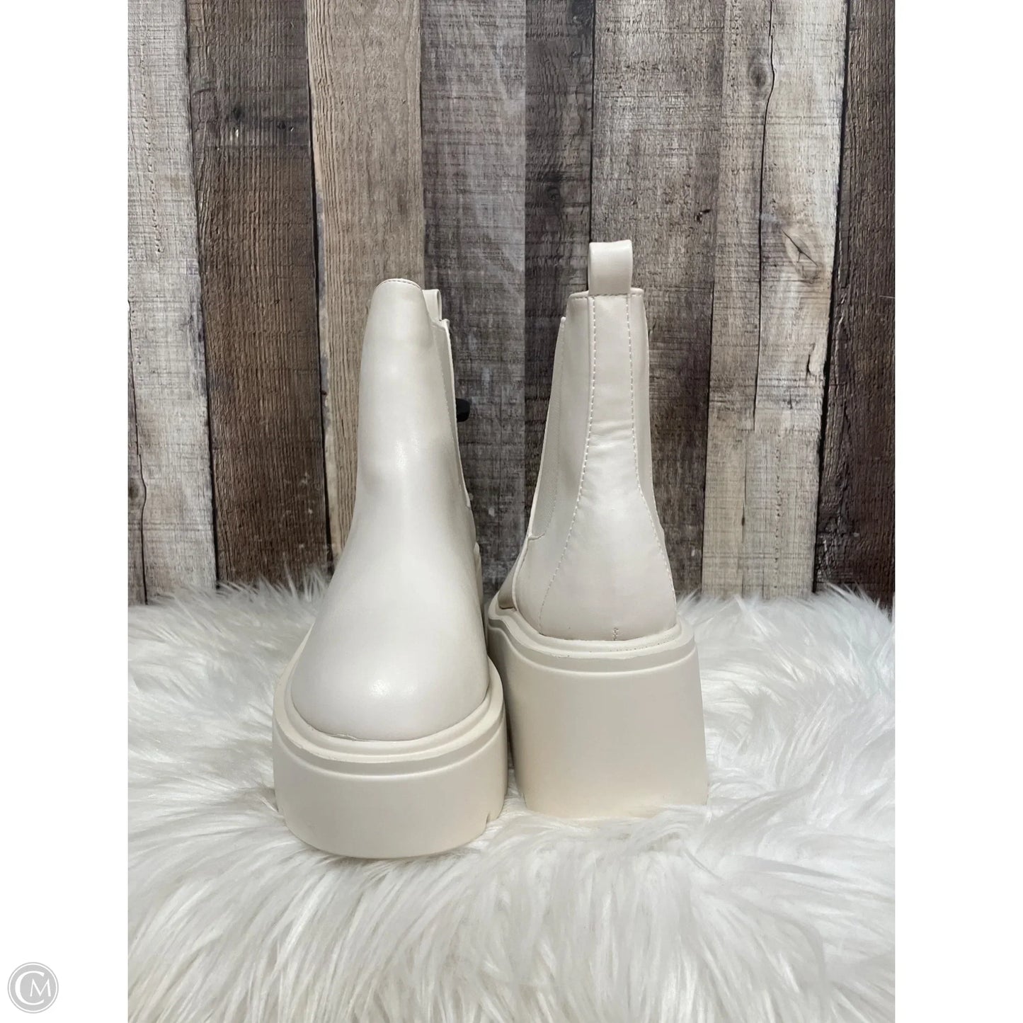 Boots Ankle Heels By Top Moda In Ivory, Size: 6.5