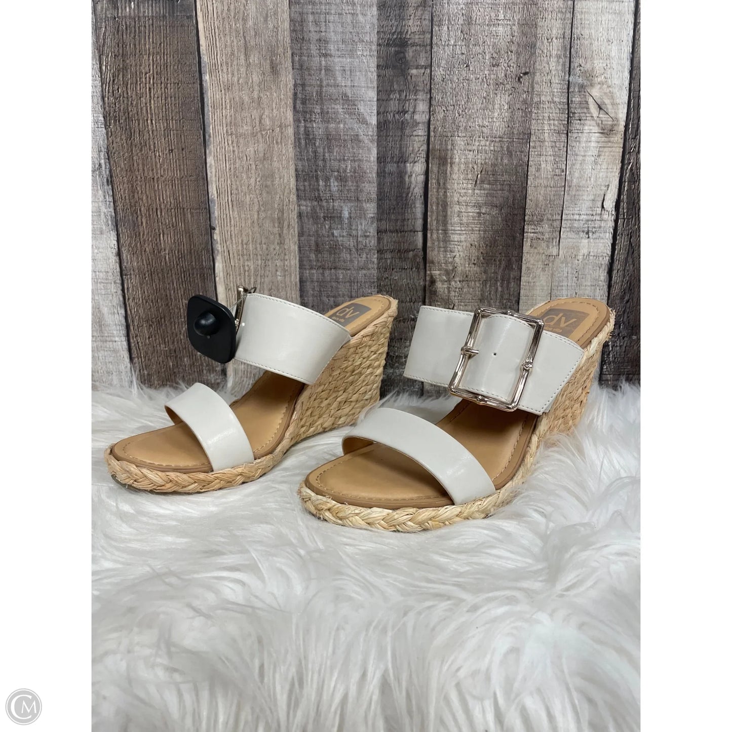 Sandals Heels Wedge By Dolce Vita In Ivory, Size: 9
