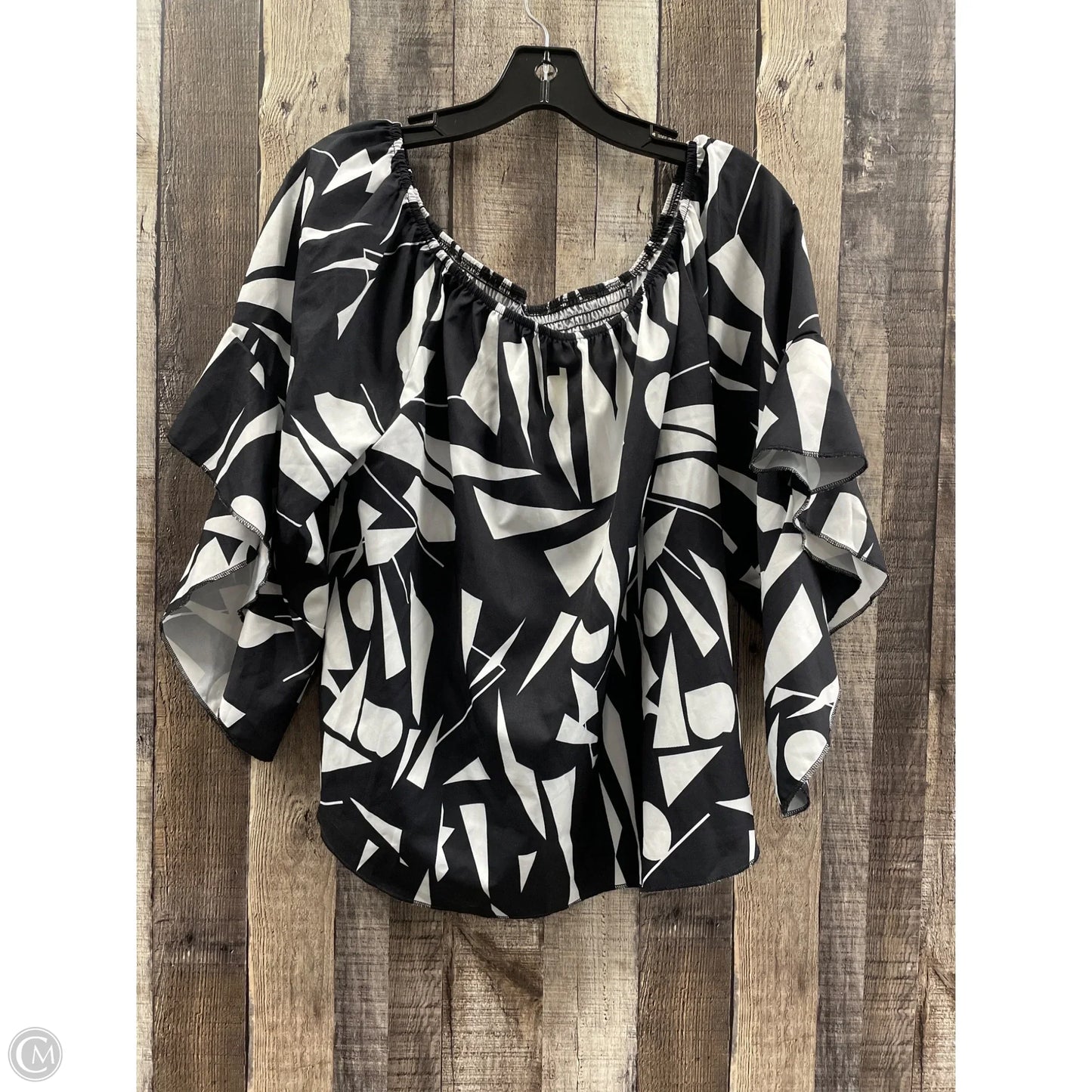 Top Long Sleeve By Cmf In Black & White, Size: Xl