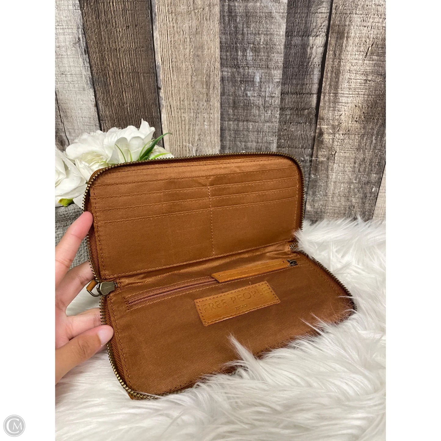 Wristlet By Free People, Size: Medium