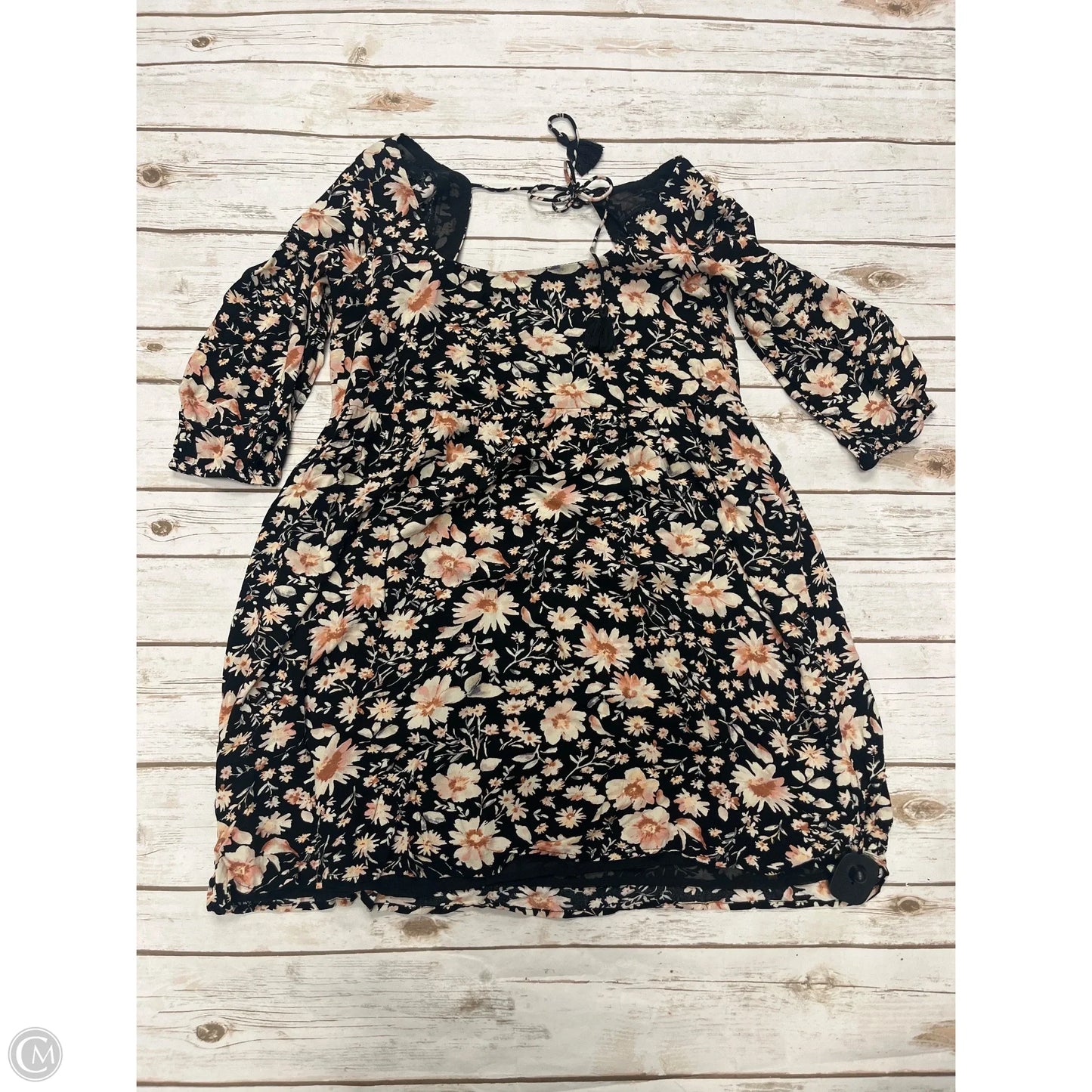 Dress Casual Short By American Eagle In Floral Print, Size: M
