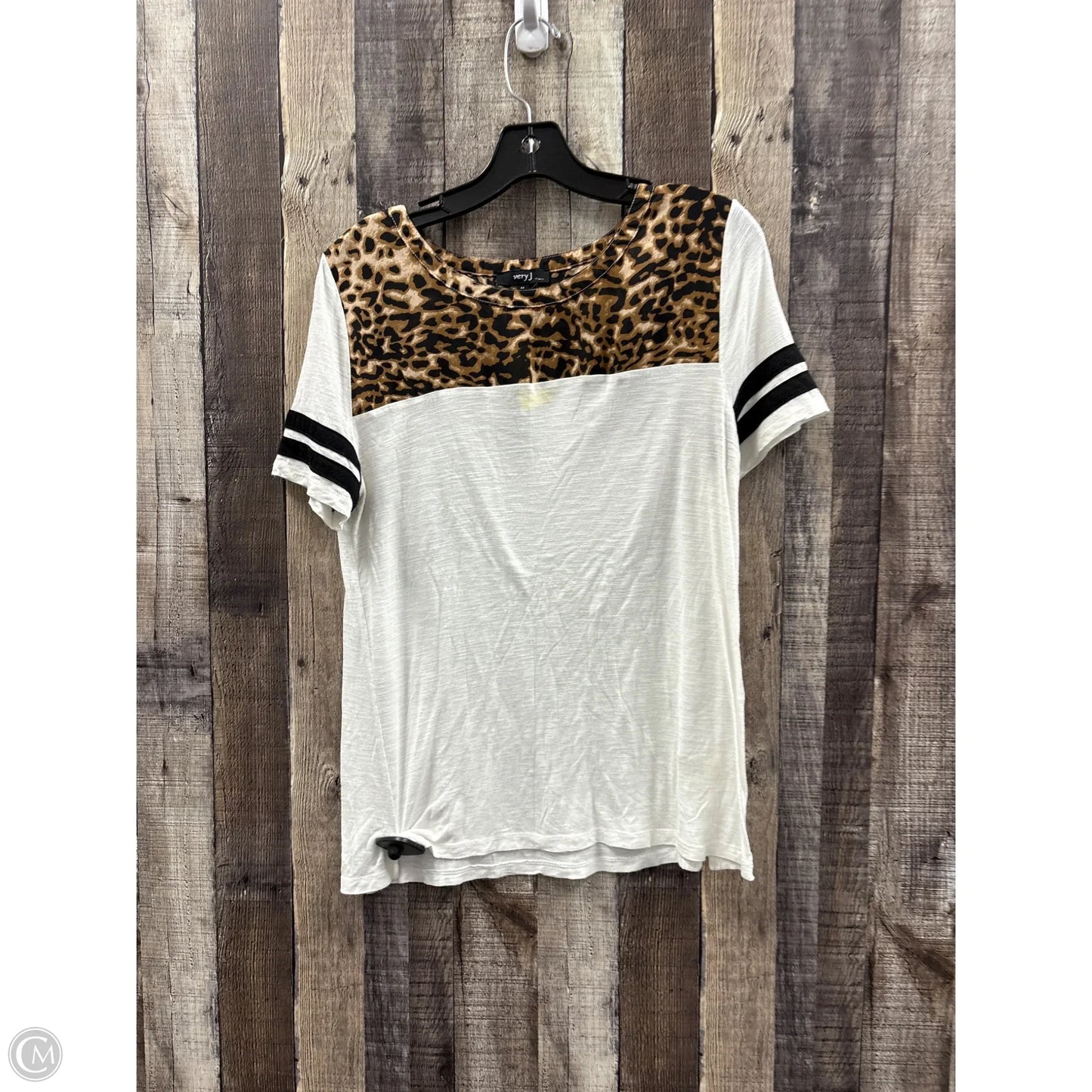 Top Short Sleeve By Very J In Animal Print, Size: M