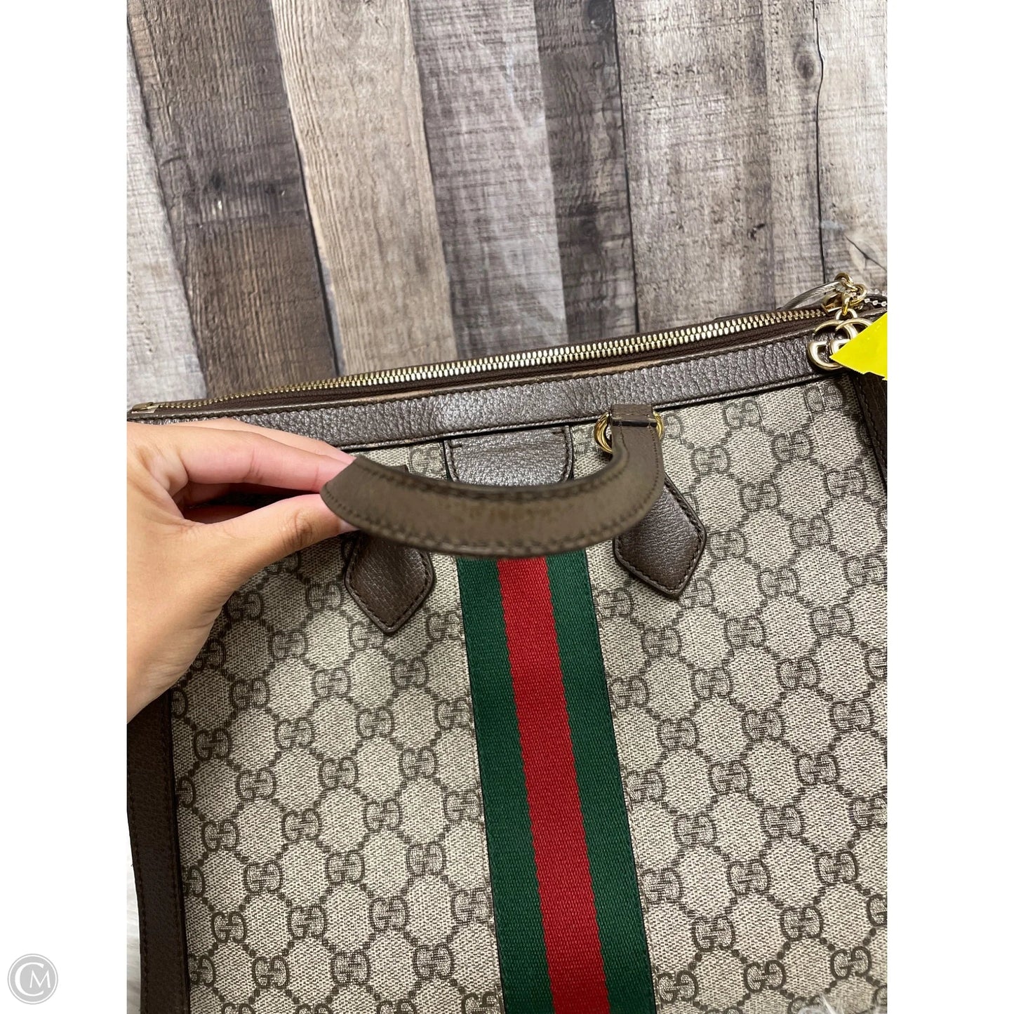 Tote Luxury Designer By Gucci, Size: Medium