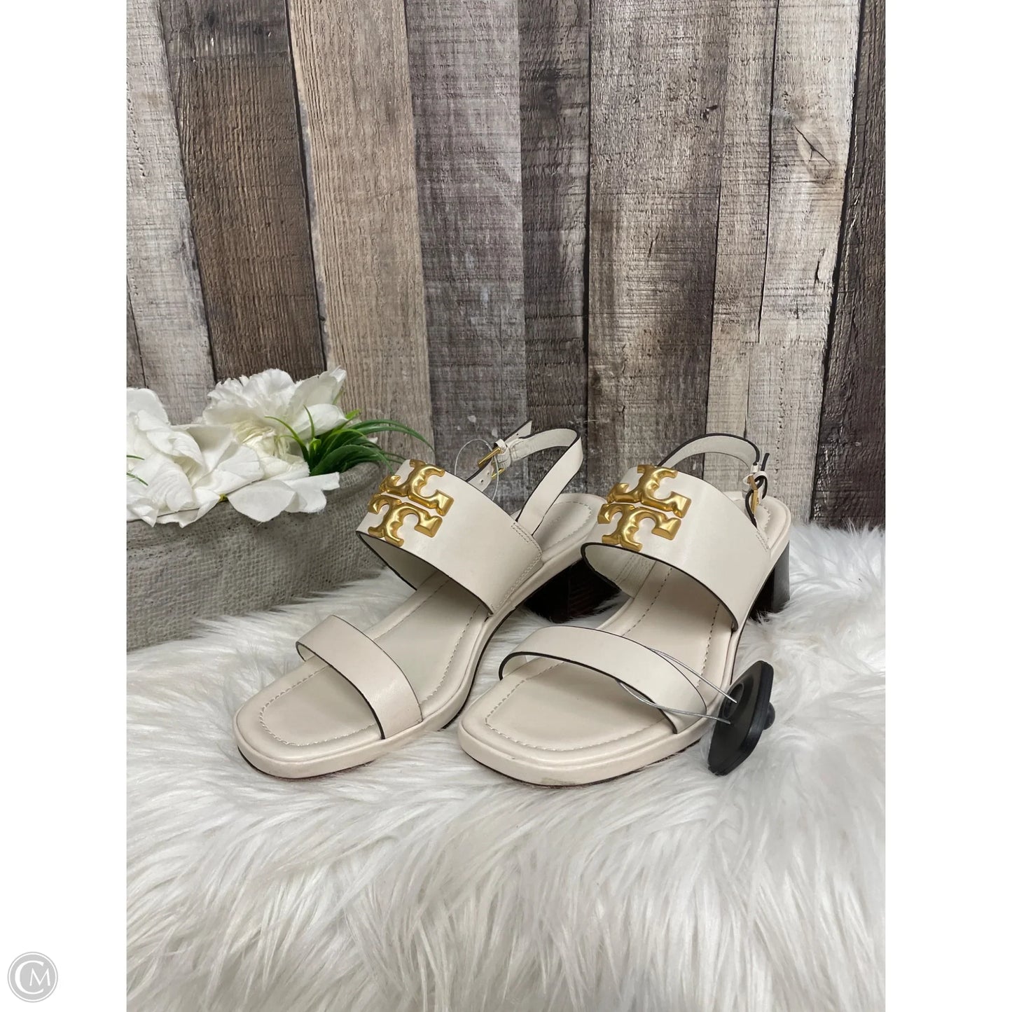 Sandals Designer By Tory Burch In Ivory, Size: 8