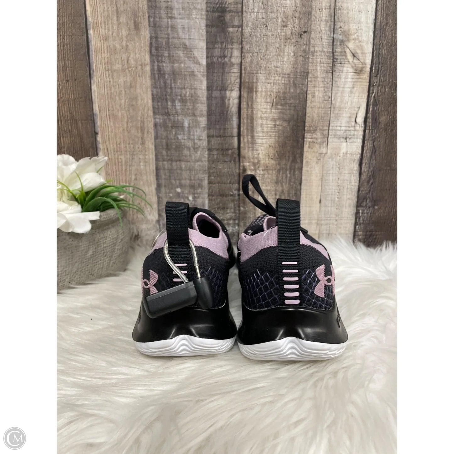 Shoes Athletic By Under Armour In Black & Purple, Size: 7.5