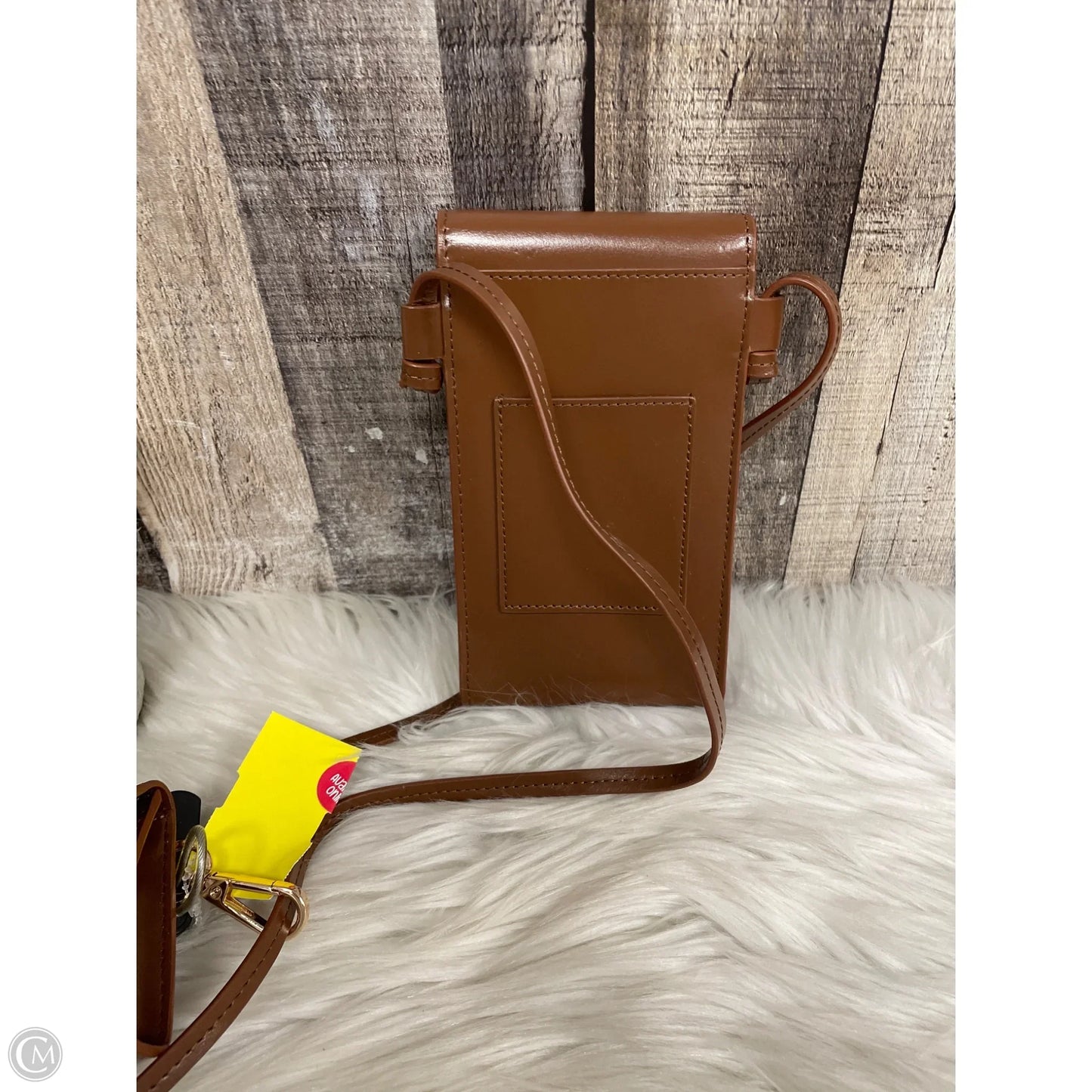 Crossbody By Cmf, Size: Small