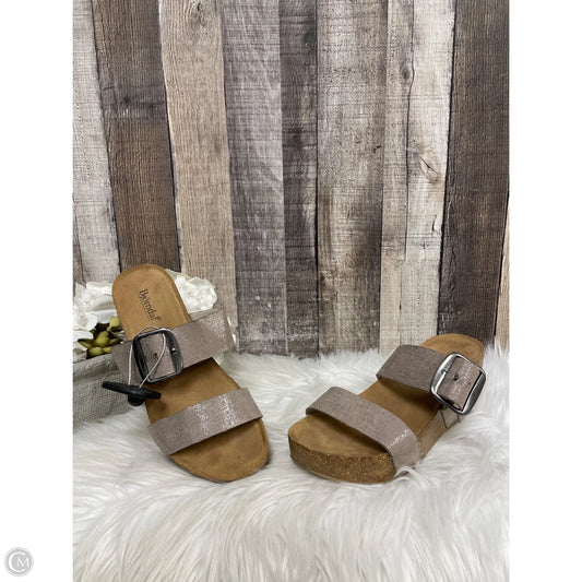 Sandals Heels Wedge By Bjorndal In Taupe, Size: 7