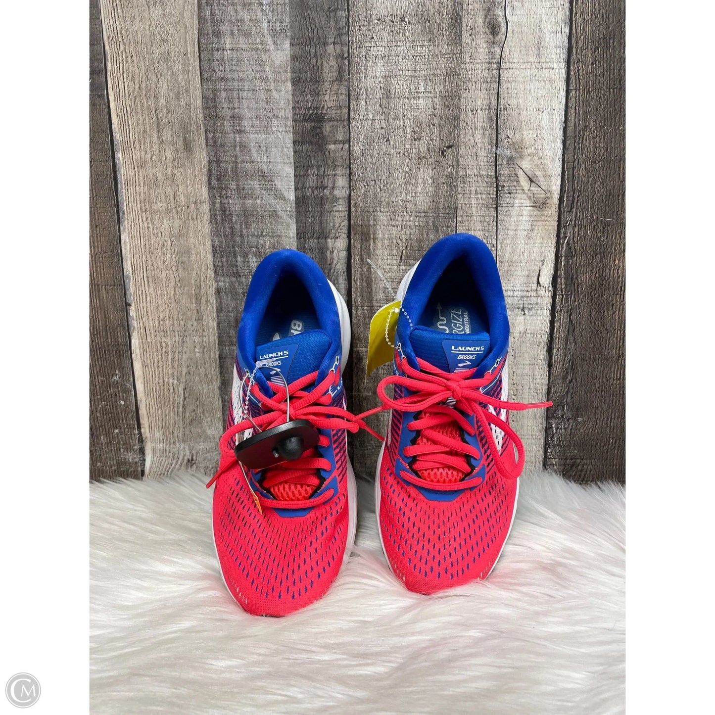 Shoes Athletic By Brooks In Multi-colored, Size: 7