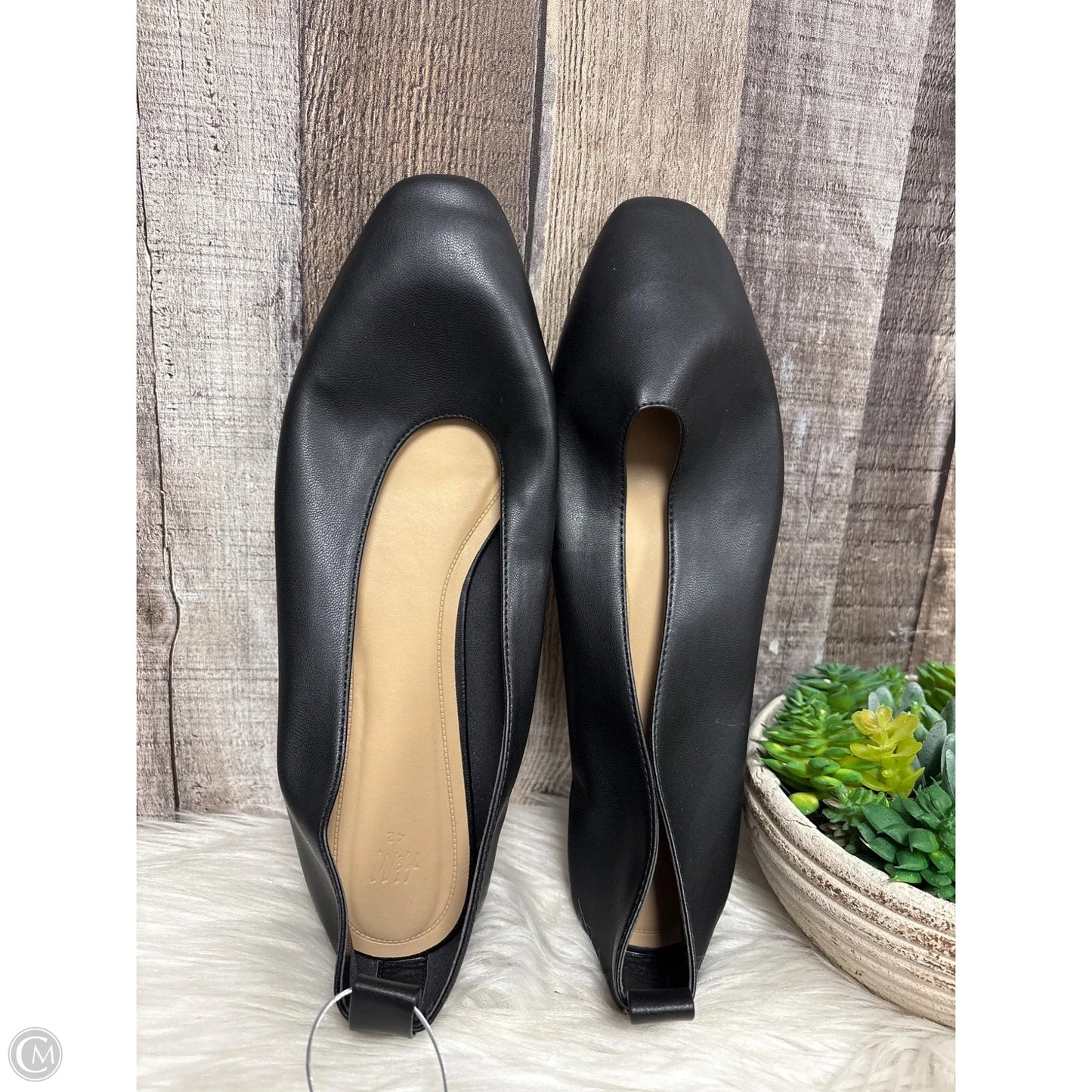 Shoes Flats By H&m In Black, Size: 12