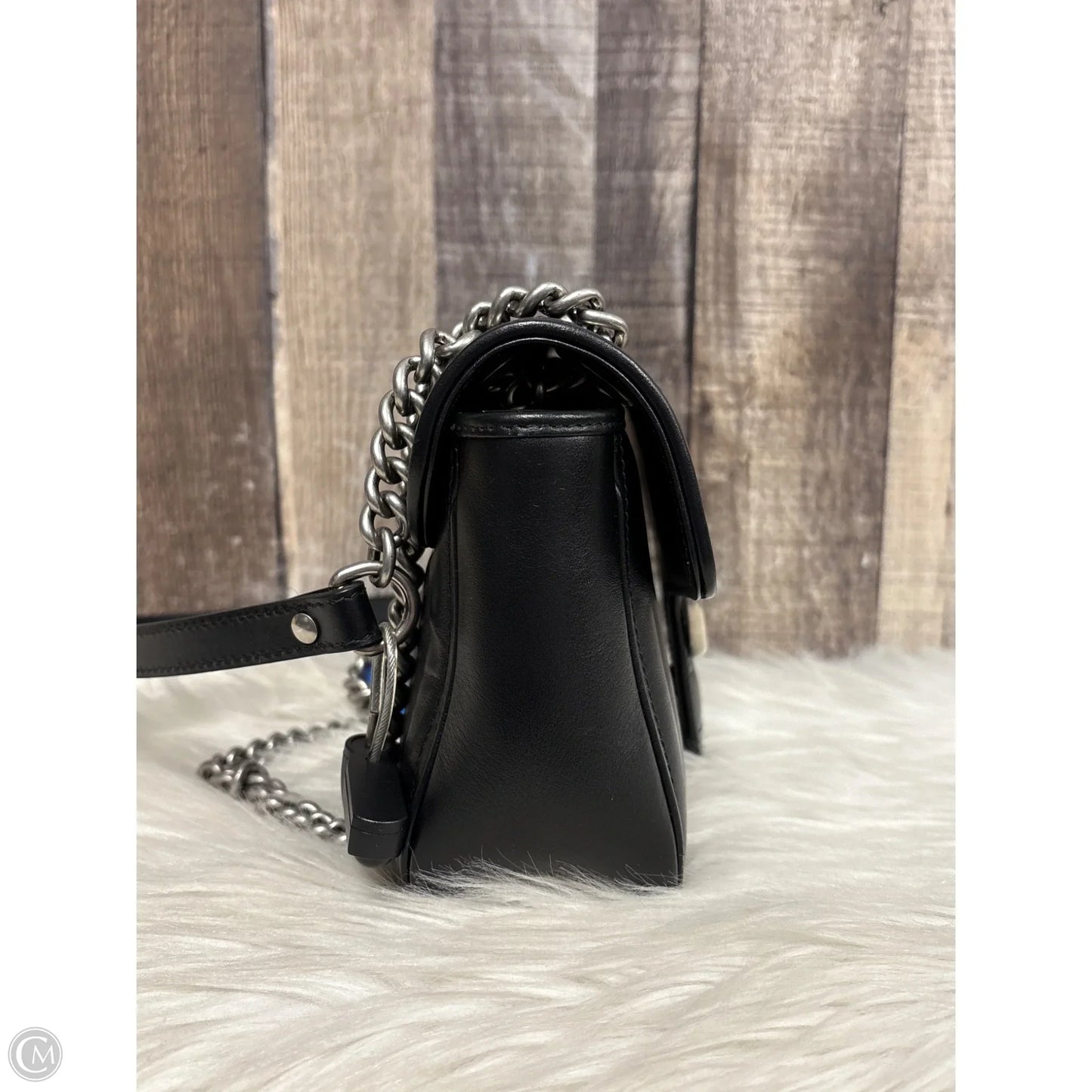 Crossbody Luxury Designer By Gucci, Size: Medium