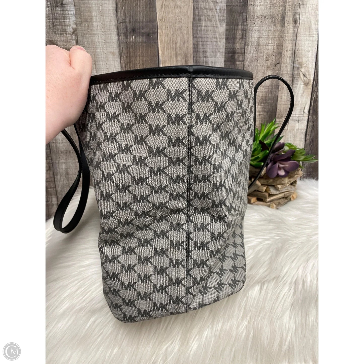 Tote Designer By Michael Kors, Size: Large