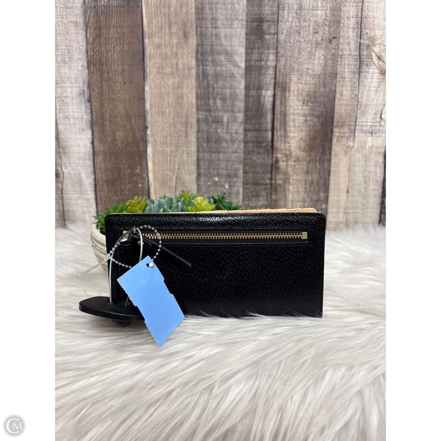 Wallet Designer By Kate Spade, Size: Medium