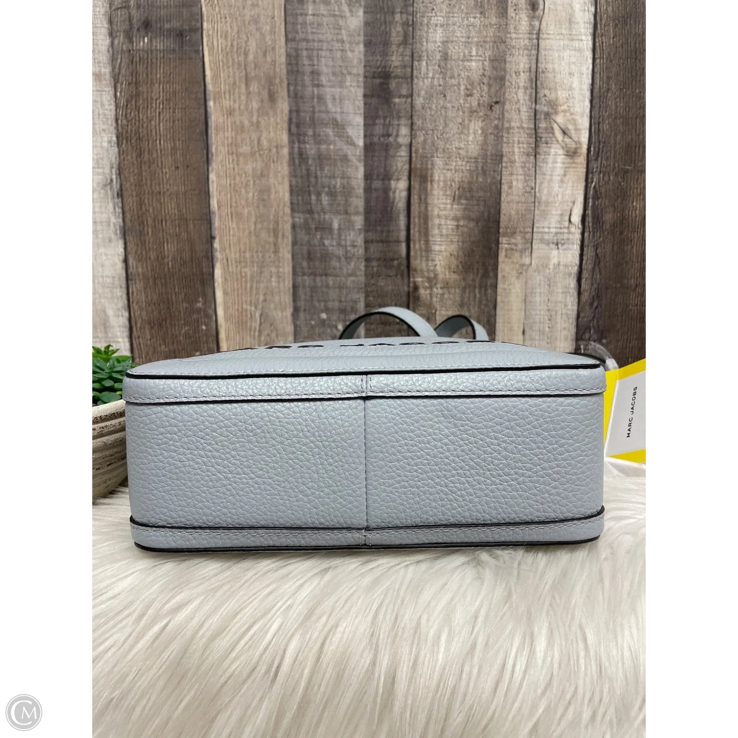 Crossbody Luxury Designer By Marc Jacobs, Size: Medium