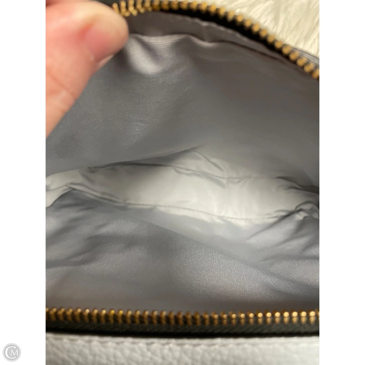 Crossbody Luxury Designer By Marc Jacobs, Size: Medium