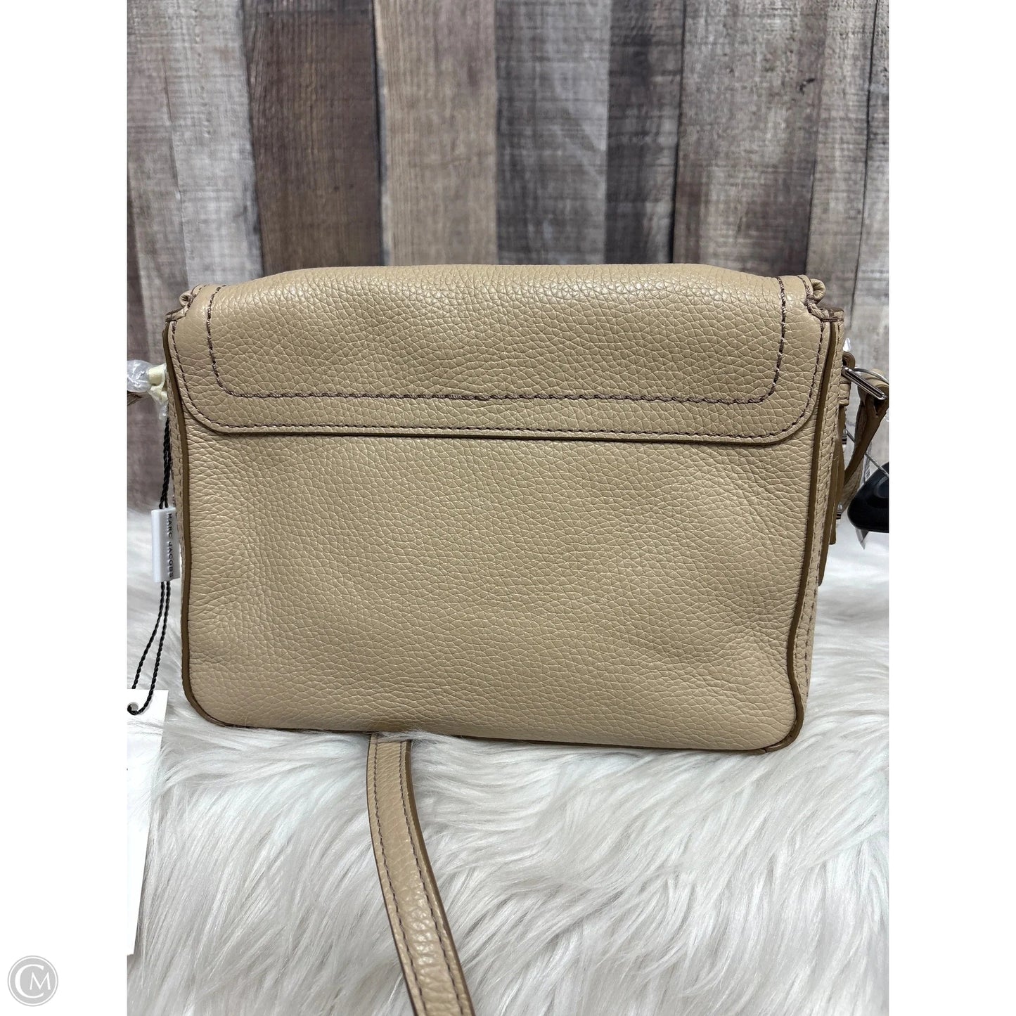 Crossbody Luxury Designer By Marc Jacobs, Size: Medium