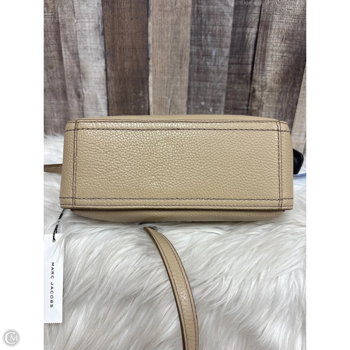 Crossbody Luxury Designer By Marc Jacobs, Size: Medium