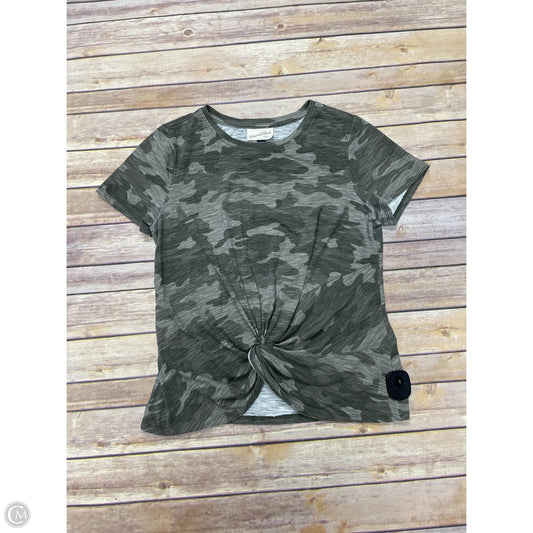 Top Short Sleeve By Universal Thread In Green, Size: M