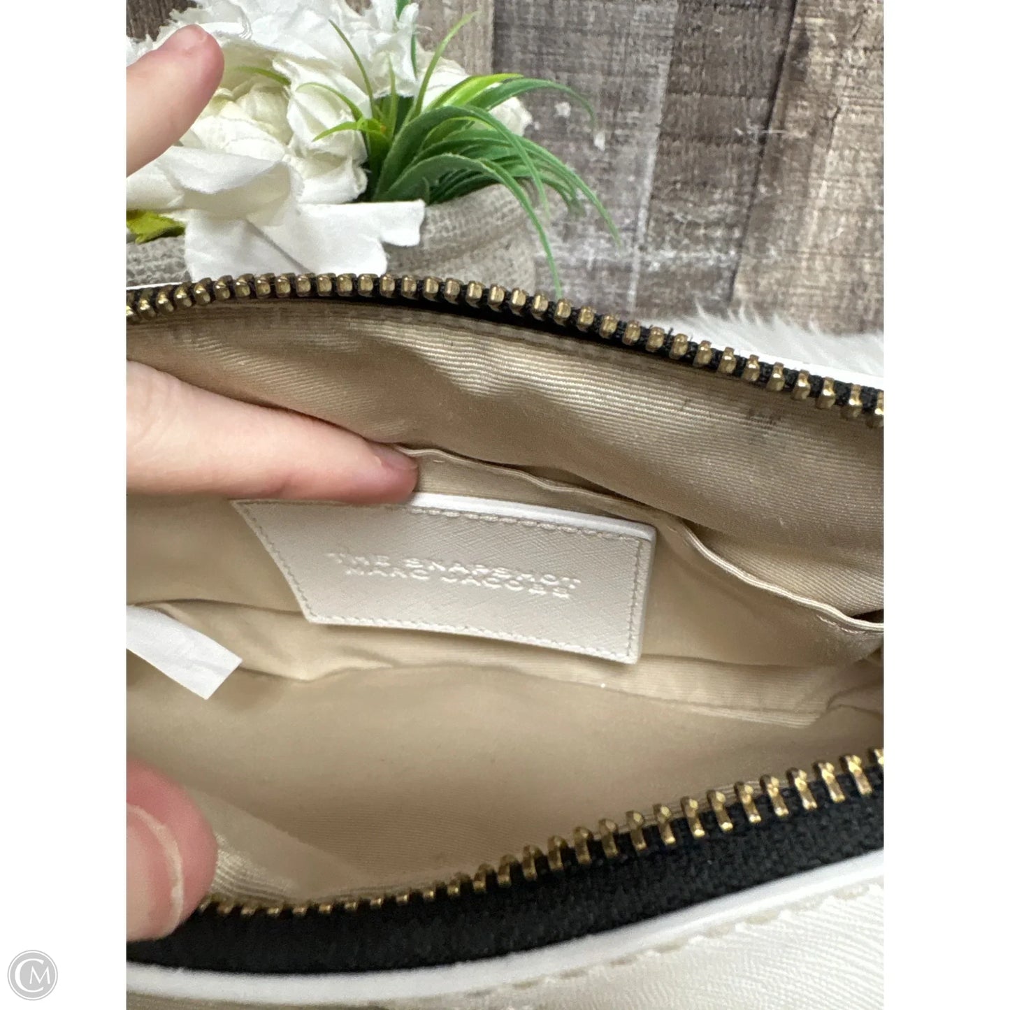 Crossbody Luxury Designer By Marc Jacobs, Size: Small