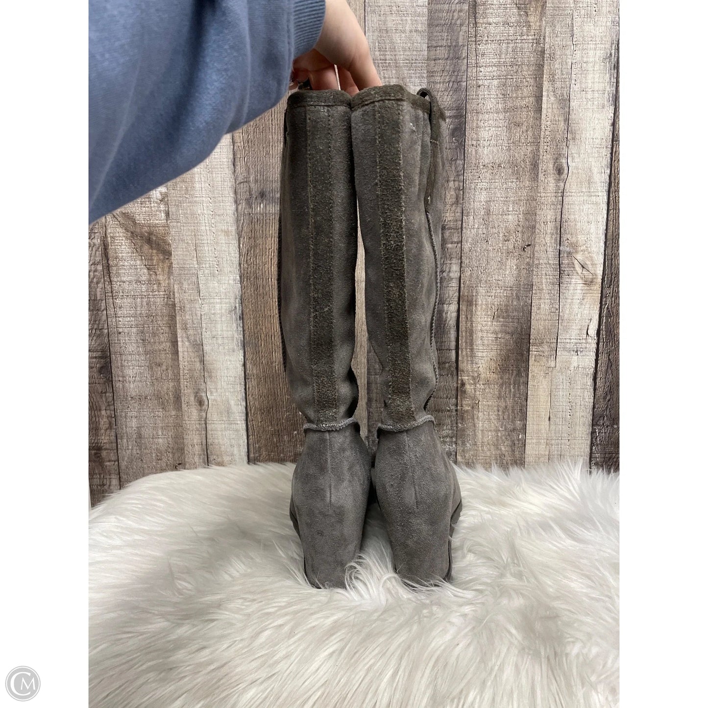 Boots Designer By Ugg In Grey, Size: 11