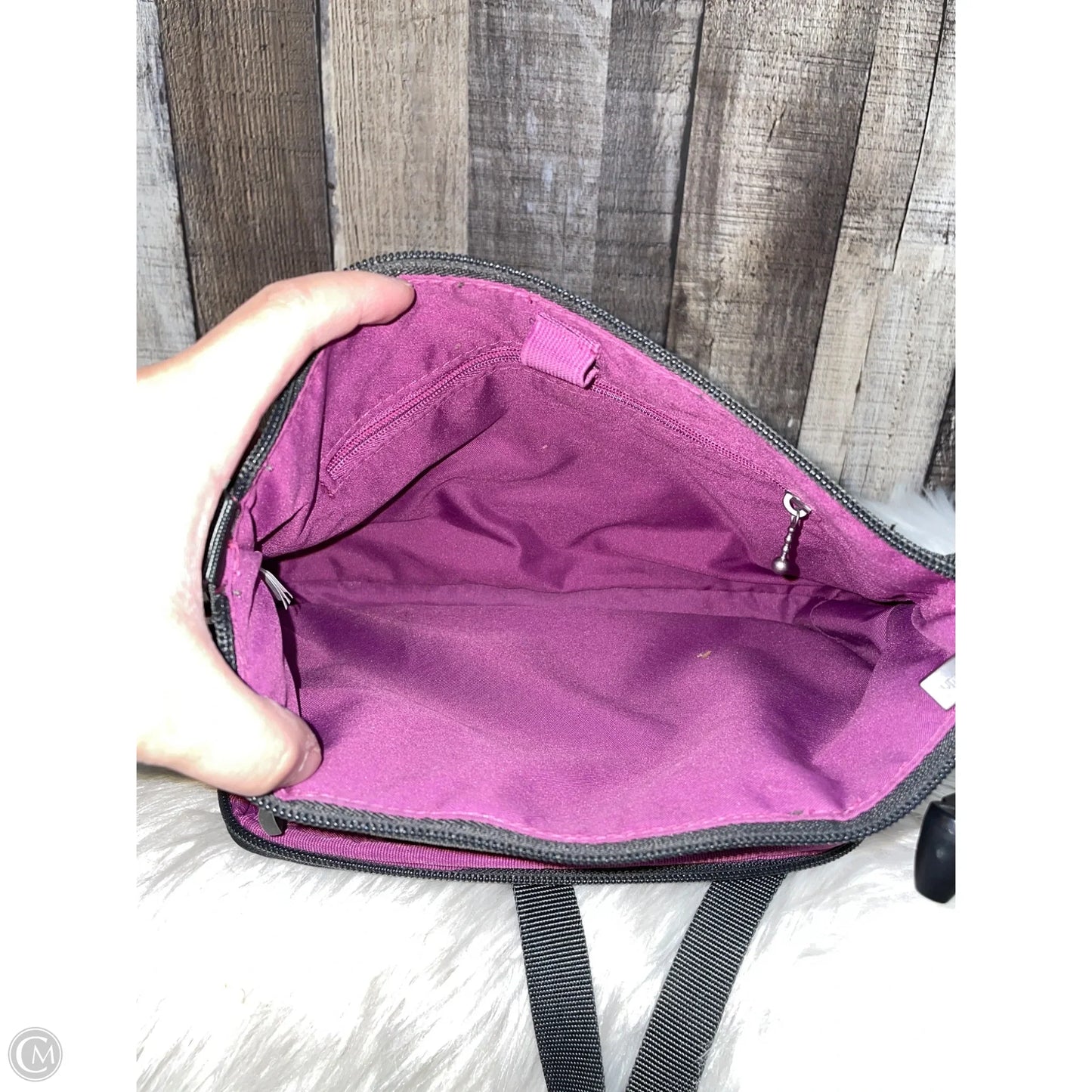 Crossbody By Baggallini, Size: Medium