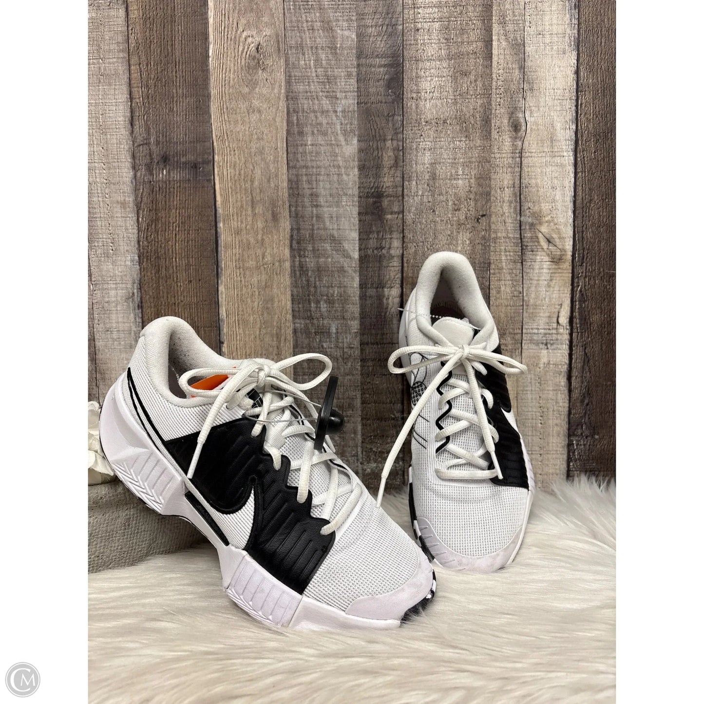 Shoes Athletic By Nike In Black & White, Size: 9