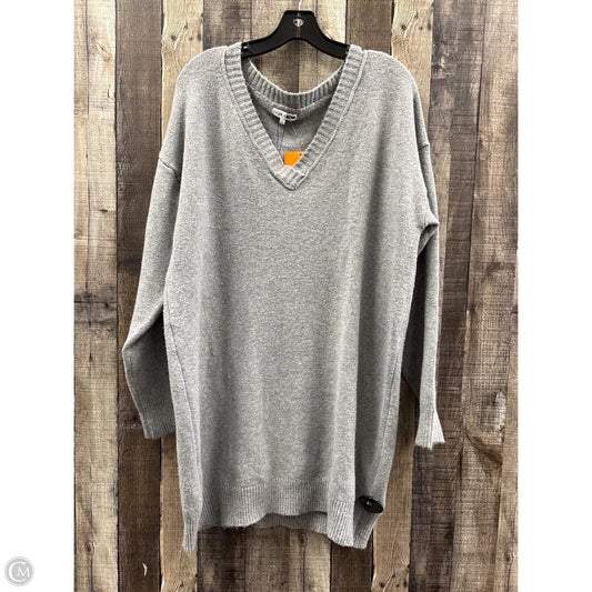 Sweater By Fashion Nova In Grey, Size: M