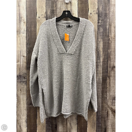 Sweater By Fashion Nova In Grey, Size: M