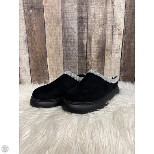 Shoes Flats By Forever 21 In Black & Silver, Size: 8