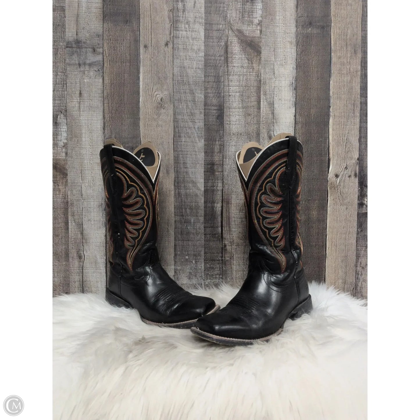 Boots Western By Ariat In Black, Size: 8