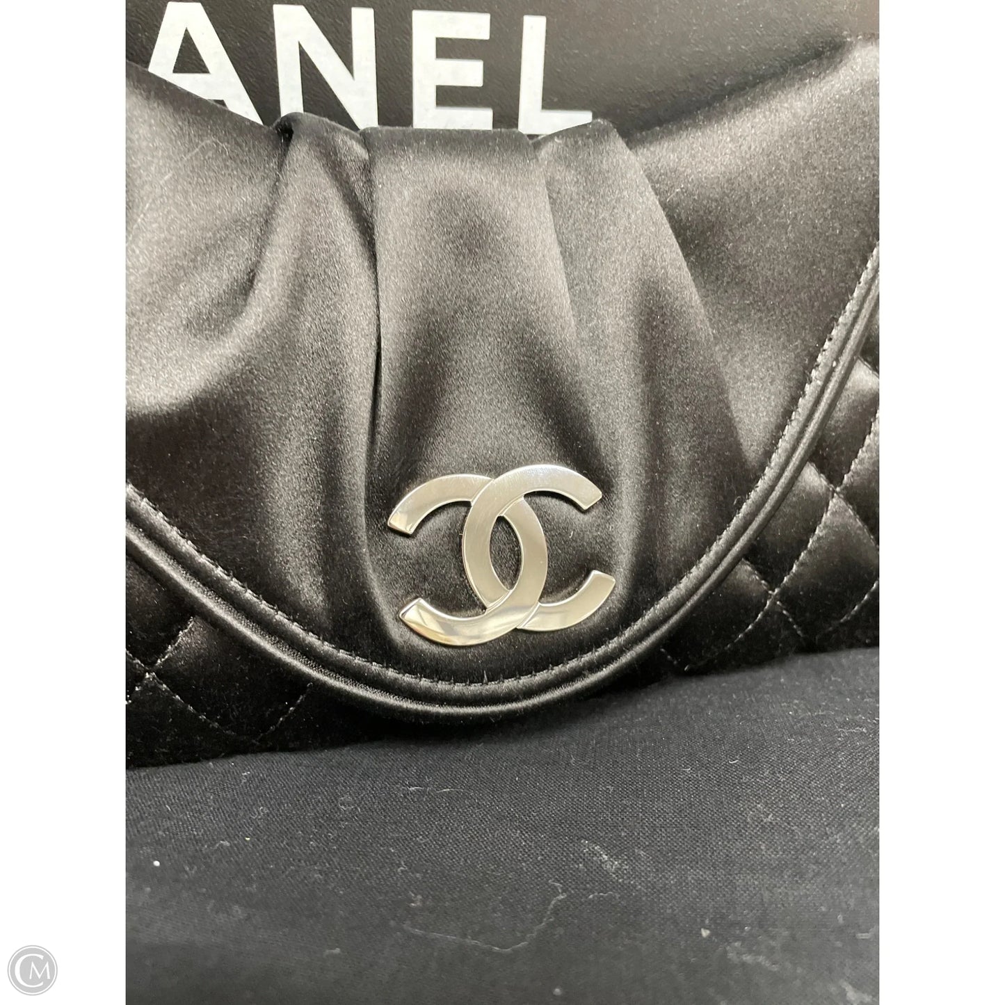 Clutch Luxury Designer By Chanel, Size: Medium