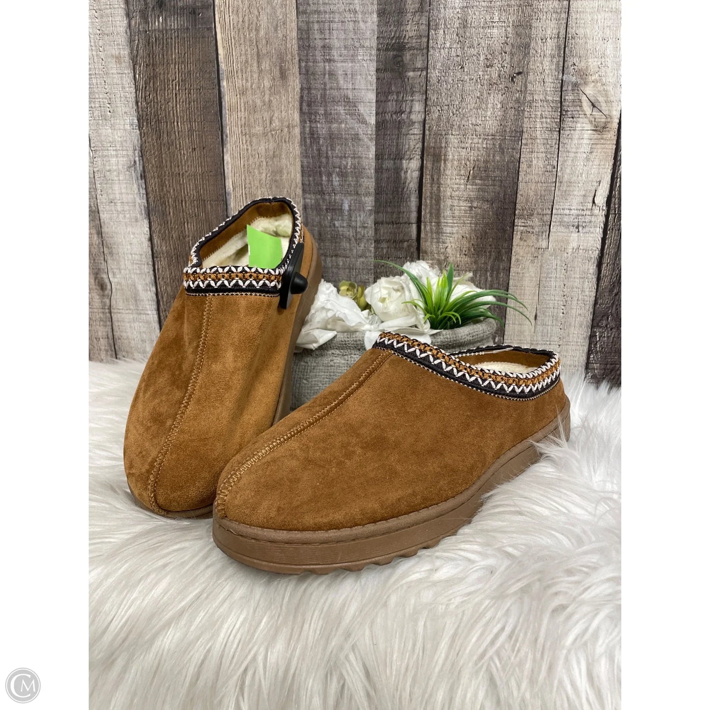 Shoes Flats By White Mountain In Tan, Size: 9