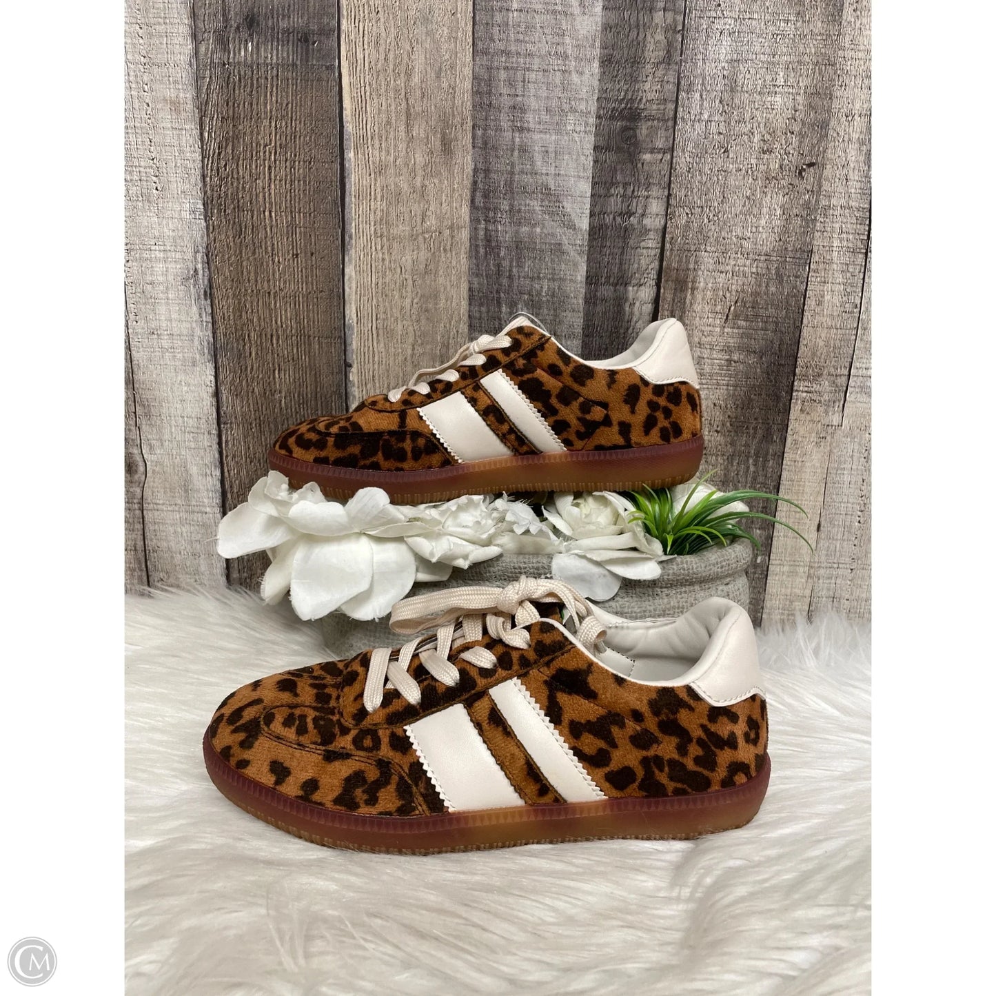 Shoes Sneakers By Cme In Animal Print, Size: 6