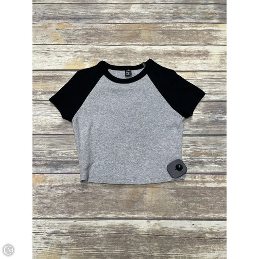 Top Short Sleeve By Shein In Black & Grey, Size: S