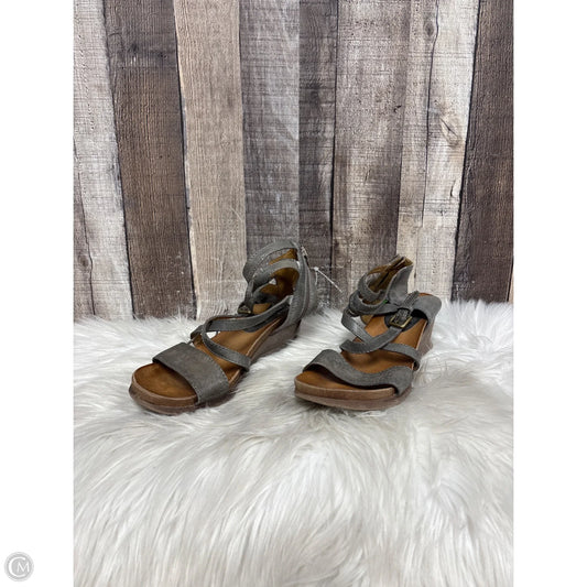 Sandals Heels Wedge By Miz Mooz In Grey, Size: 8