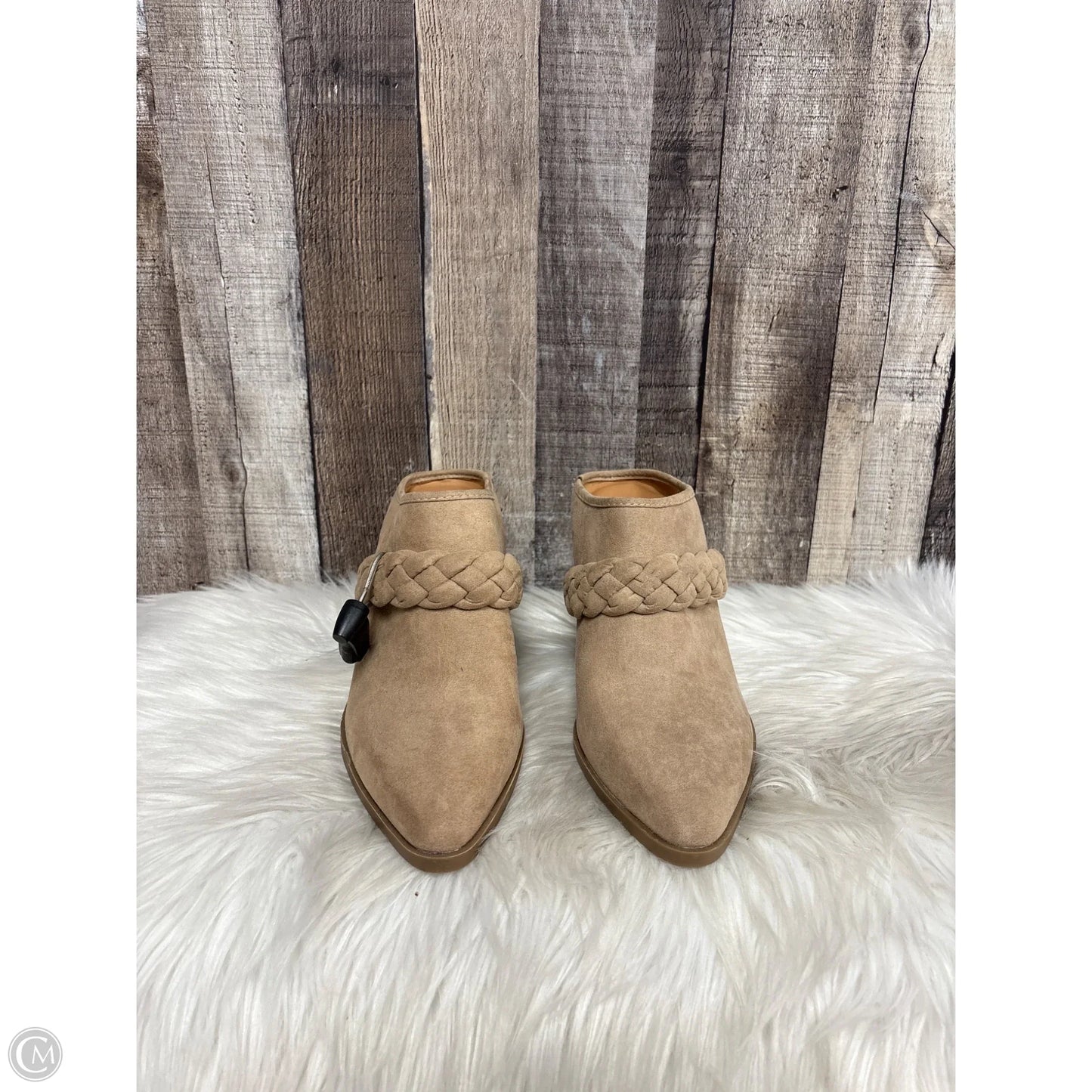 Shoes Heels Block By Universal Thread In Tan, Size: 11