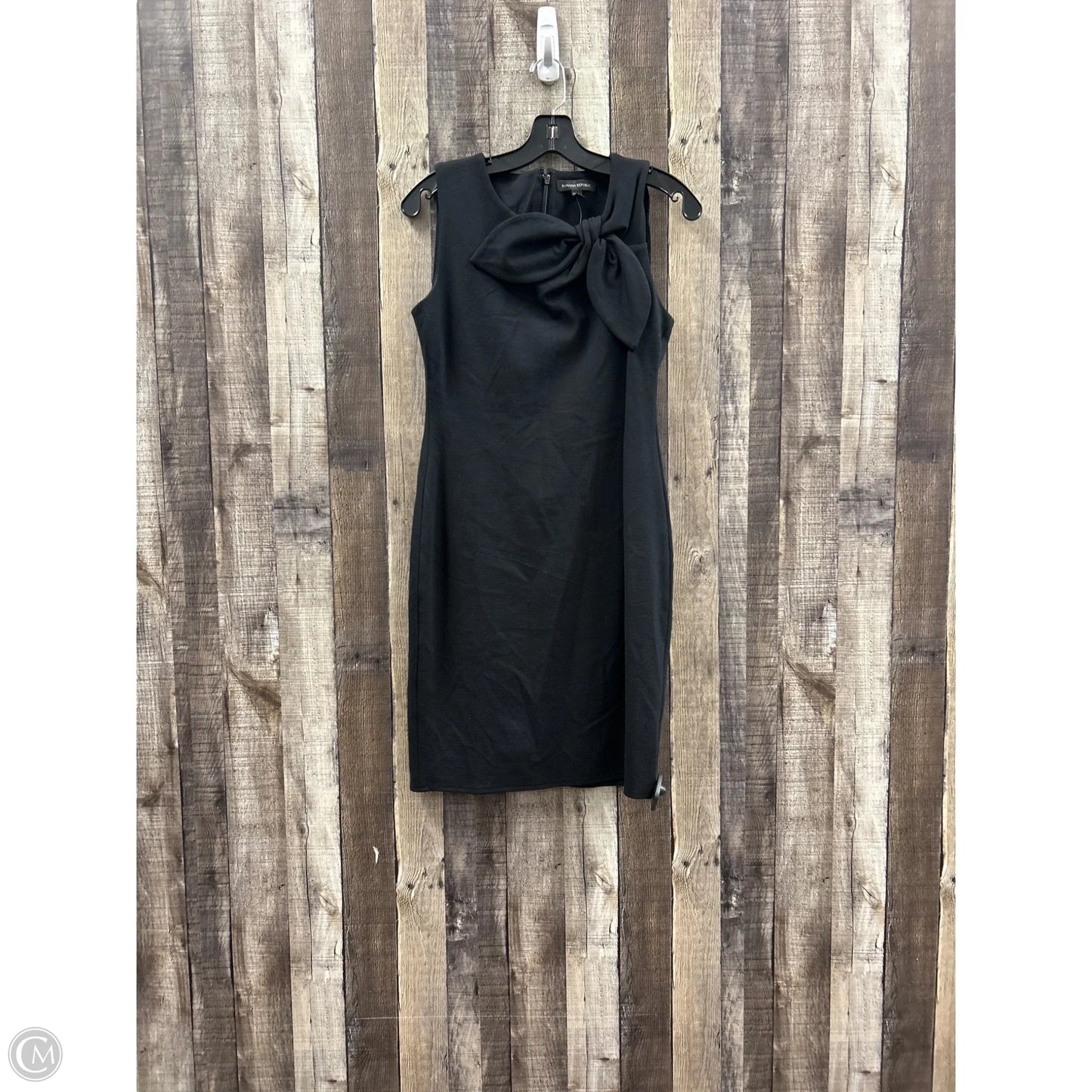 Dress Casual Short By Banana Republic In Black, Size: S