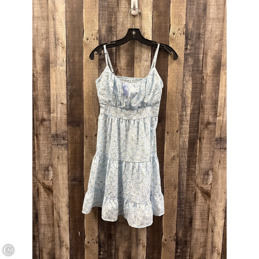 Dress Casual Short By Cmf In Blue & White, Size: S