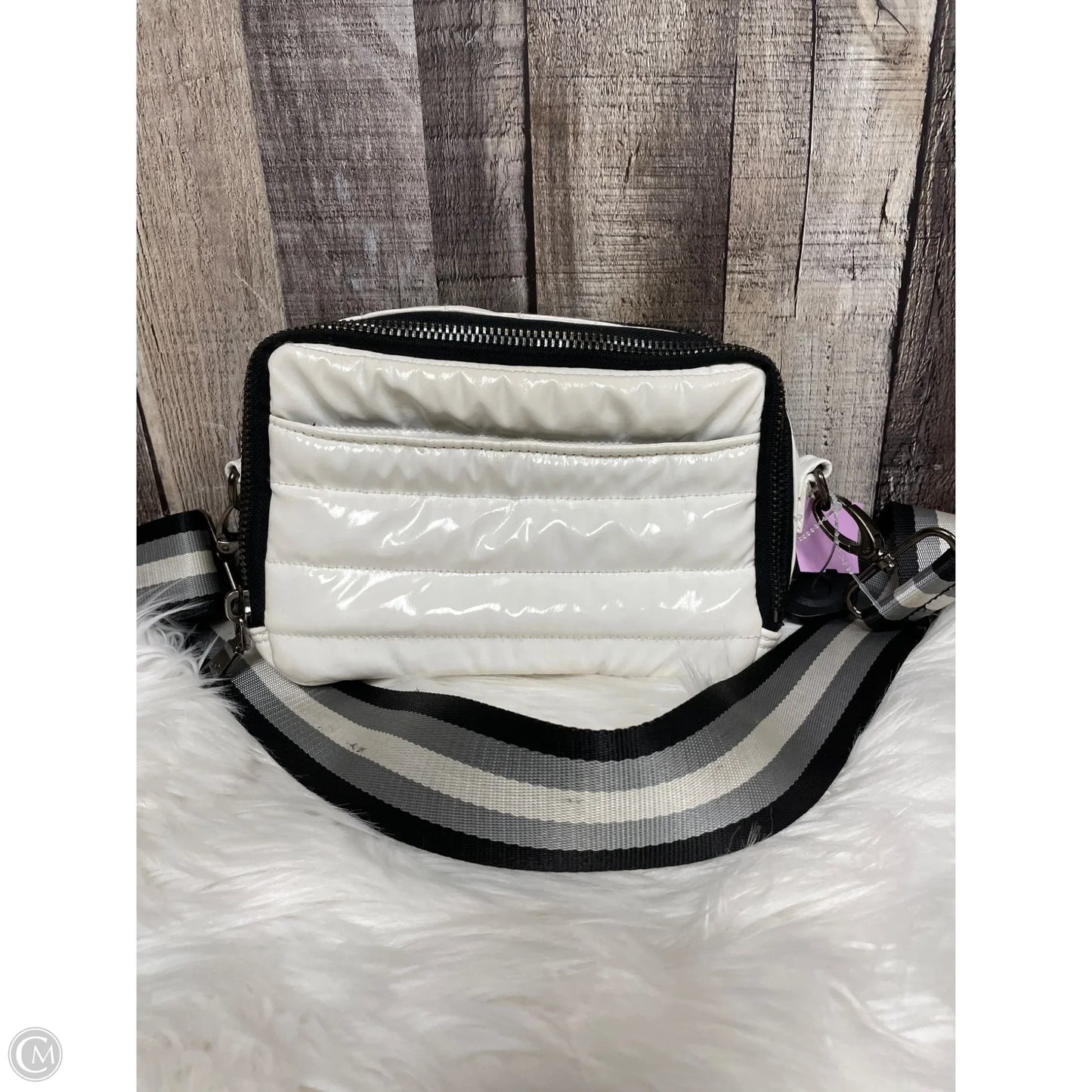 Crossbody By Think Royln, Size: Medium