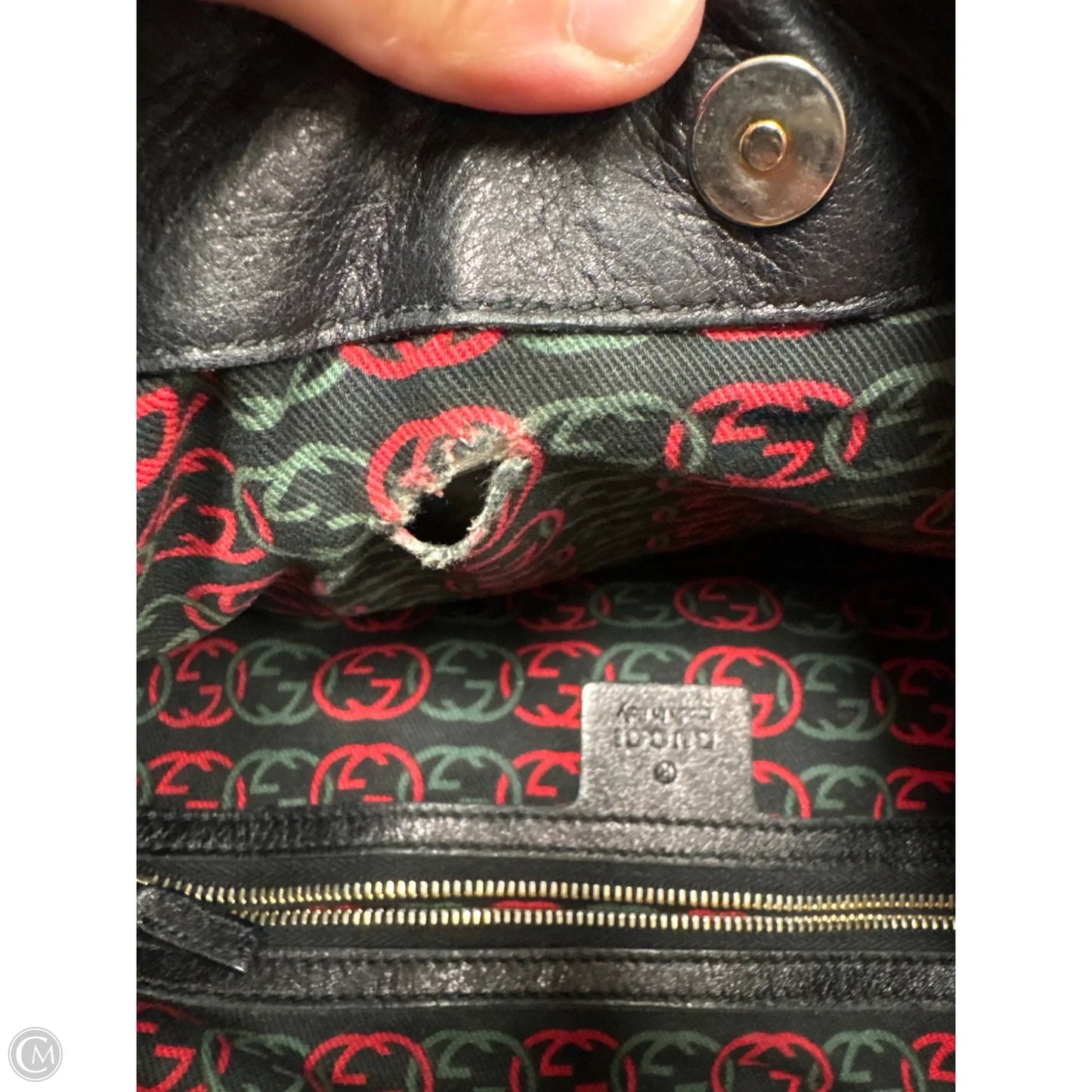 Handbag Luxury Designer By Gucci, Size: Medium