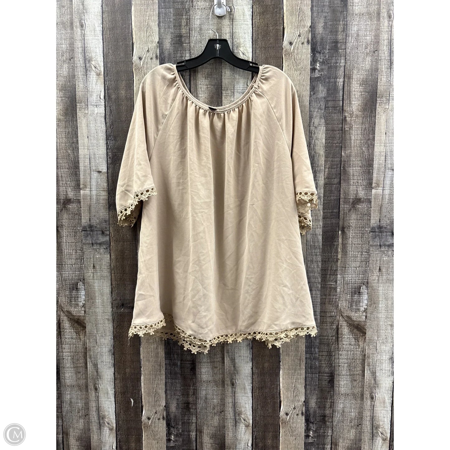 Top Short Sleeve By Emery Rose In Tan, Size: 3x